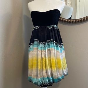 Summer puff dress. Bebe